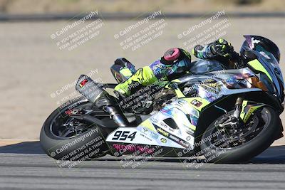 media/Nov-01-2025-CVMA (Sat) [[fc0f7531b8]]/Race 10-Formula Superbike-Supersport Open/